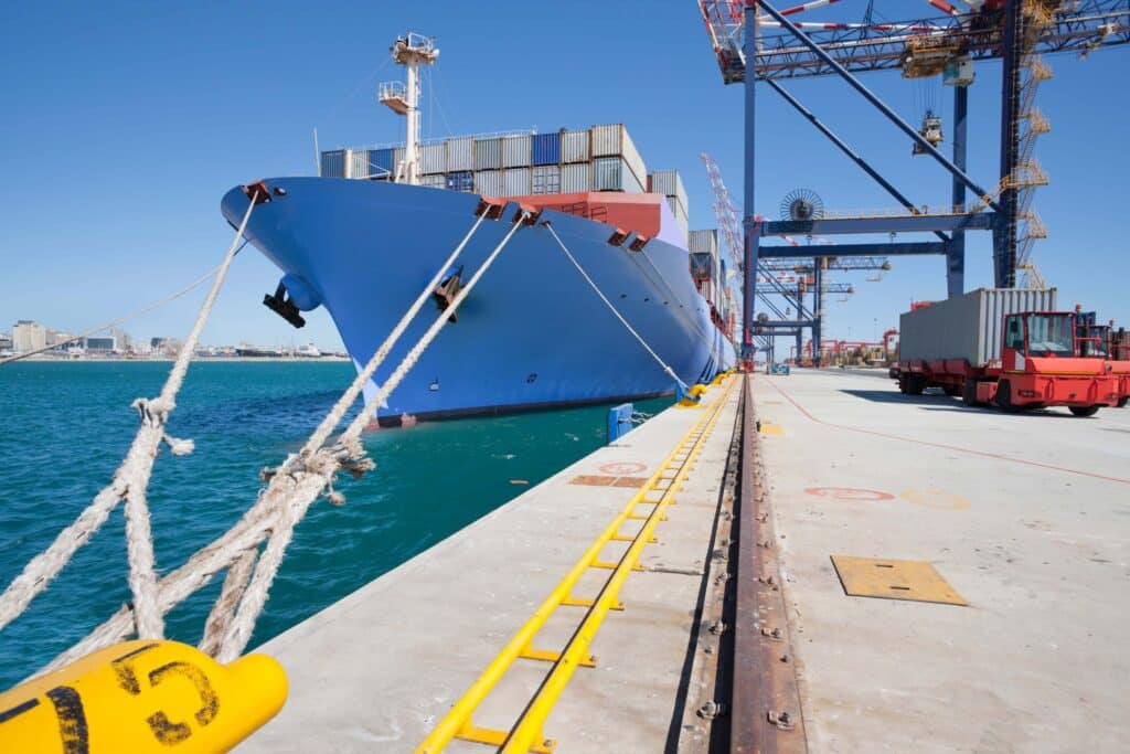 How a Port Call Handover Works: 4 Stages + Roles and Responsibilities
